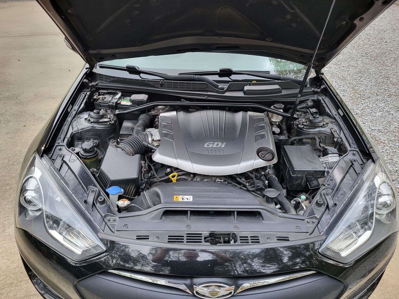 
								Hyundai Genesis Coupe 3.8 Ultimate full									