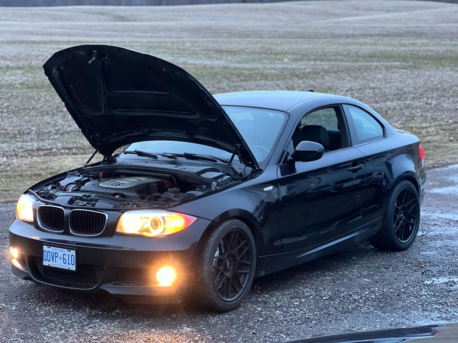 
								BMW 128i Coupe full									