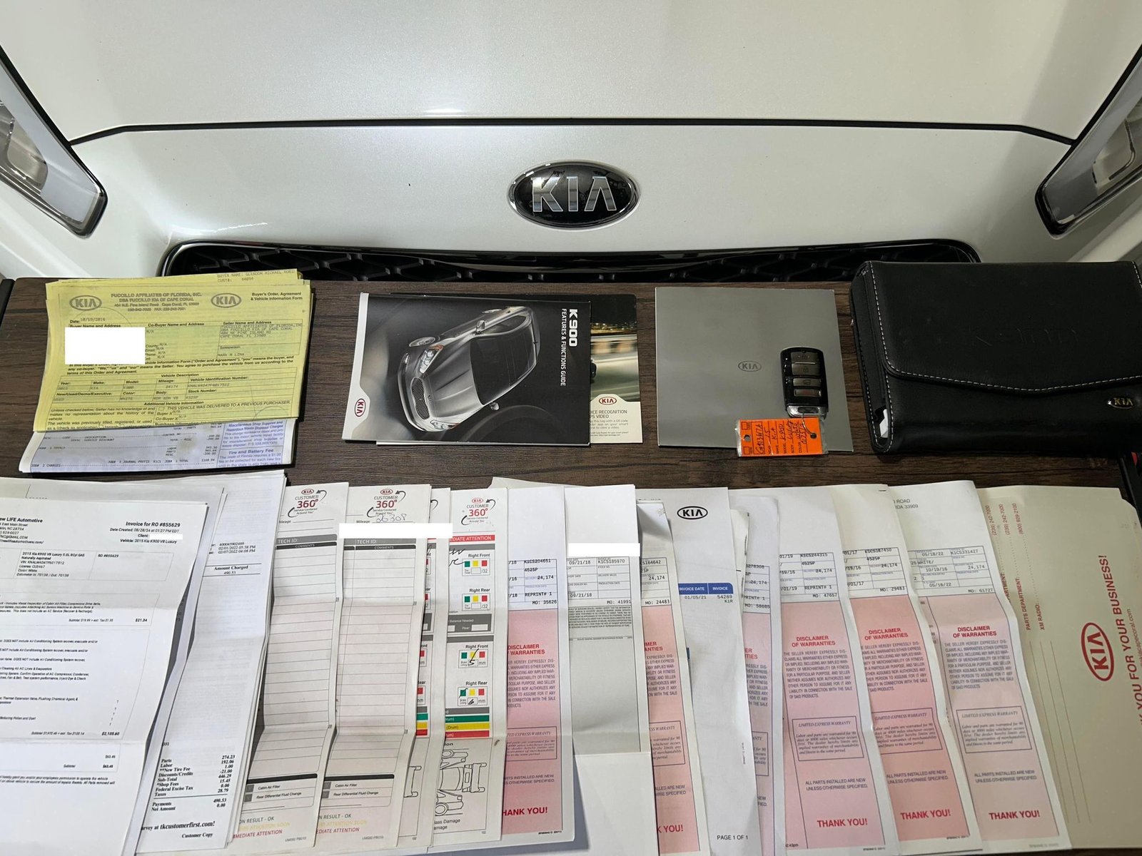 
								Kia K900 Luxury full									