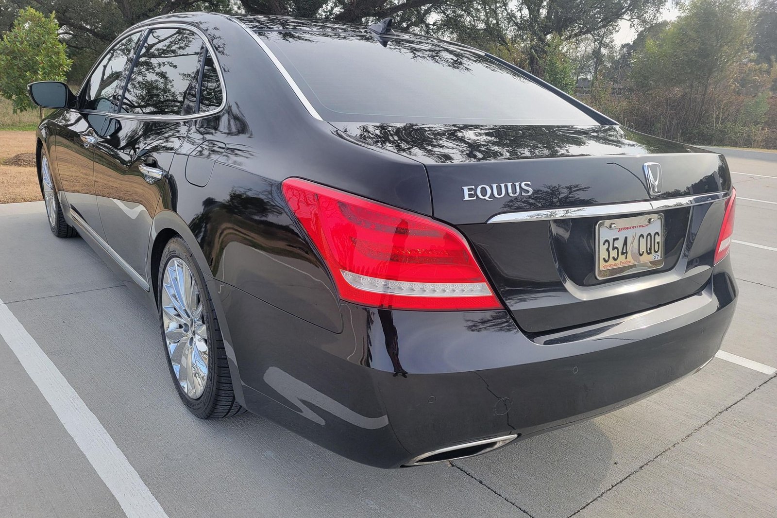 
								Hyundai Equus Signature full									