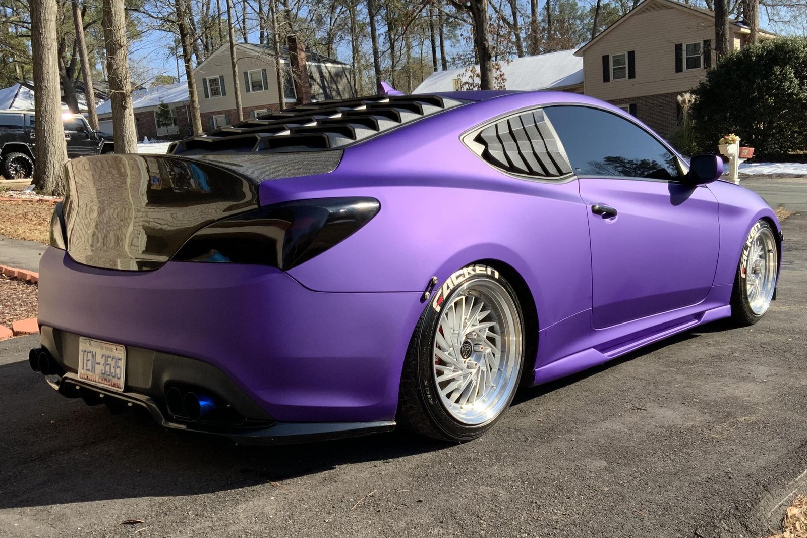 
								Hyundai Genesis Coupe full									