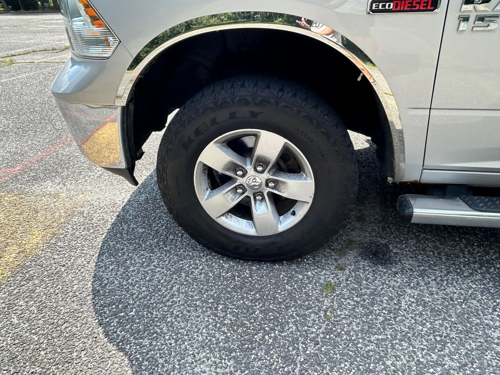 
								Ram 1500 SLT 4×4 full									