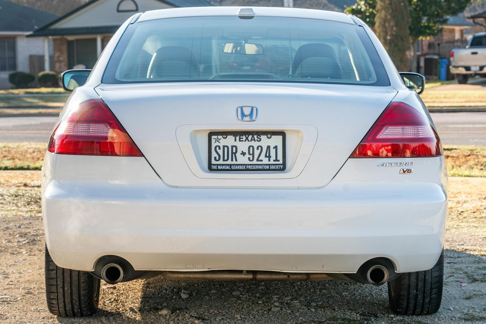 
								Honda Accord EX V6 Coupe full									