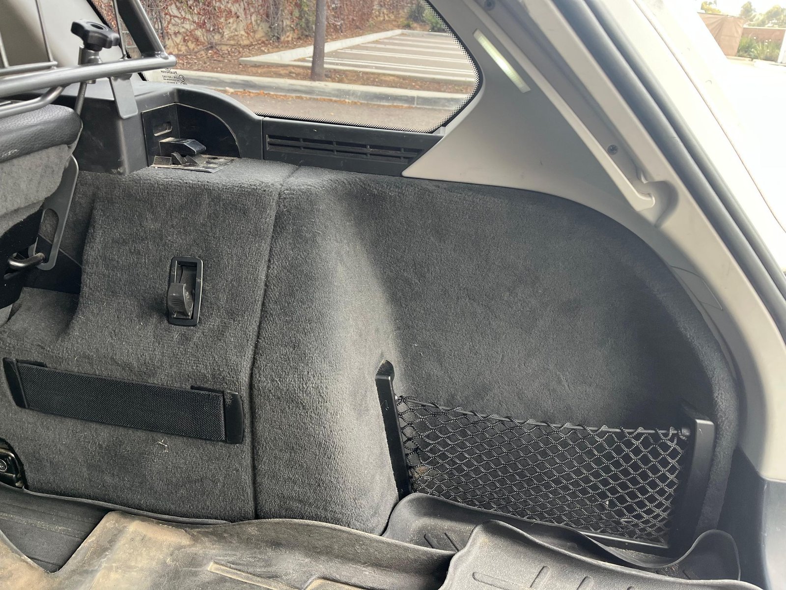 
								BMW 328i Sports Wagon full									