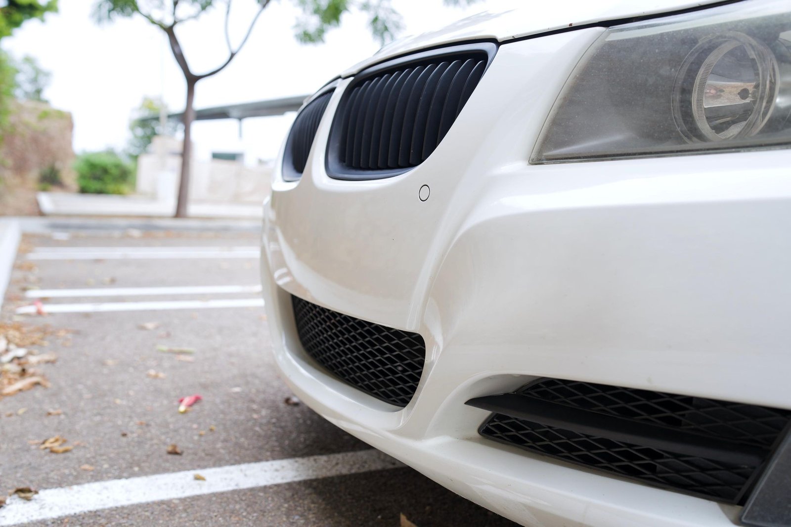 
								BMW 328i Sports Wagon full									