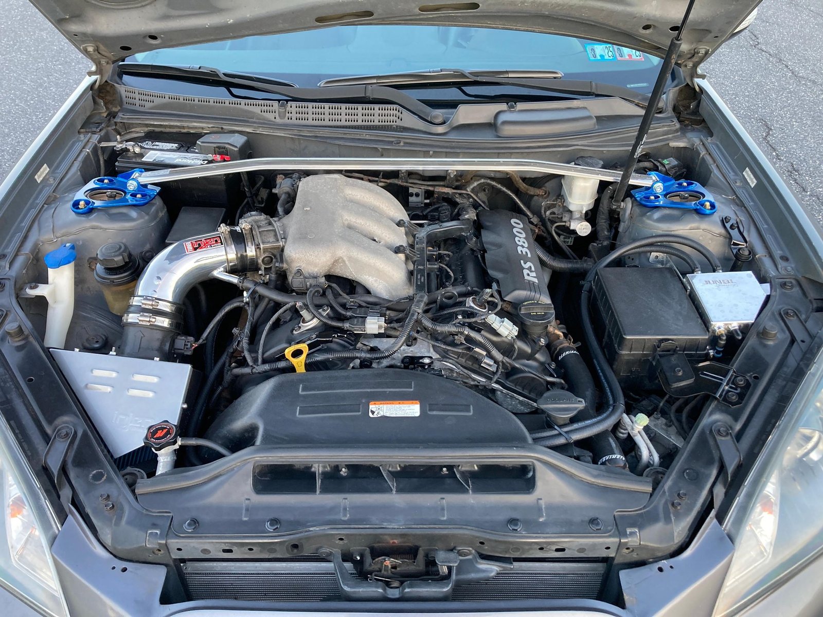 
								Hyundai Genesis Coupe 3.8 Track Edition full									