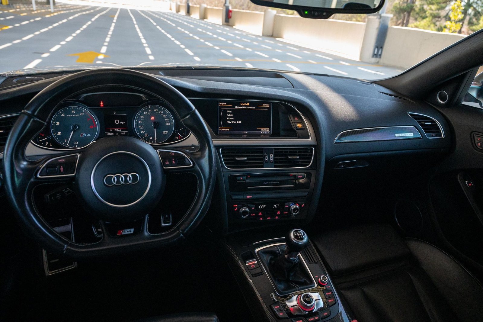 
								Audi S4 Premium Plus full									