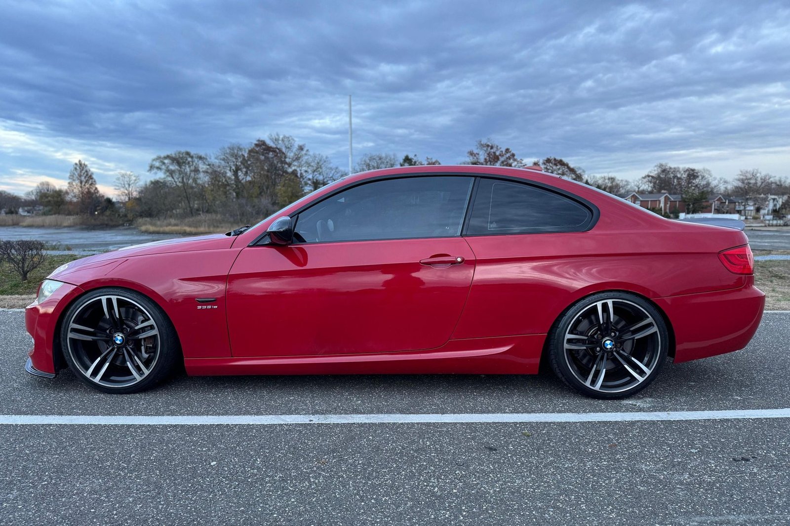 
								BMW 335is Coupe full									