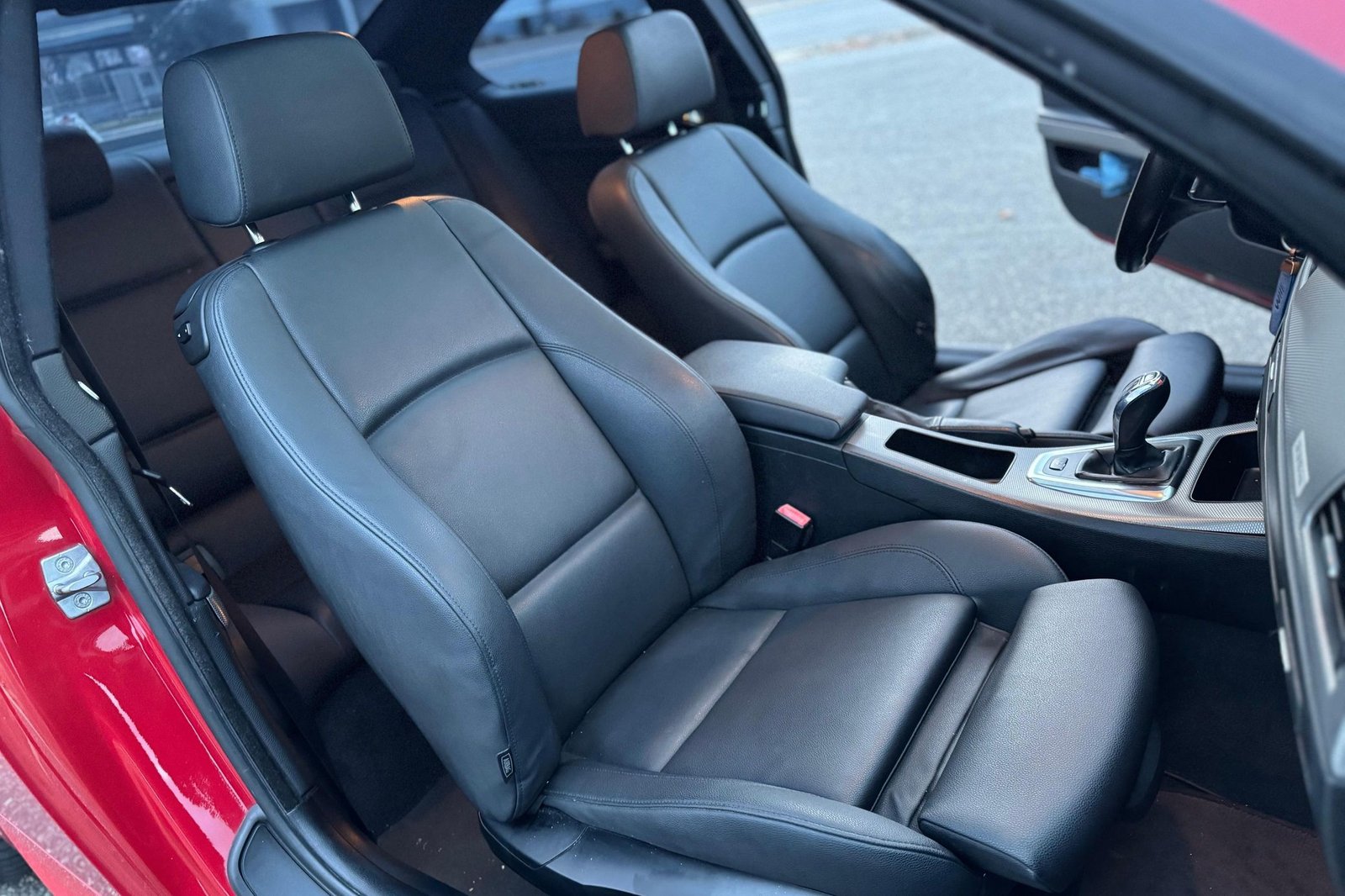 
								BMW 335is Coupe full									