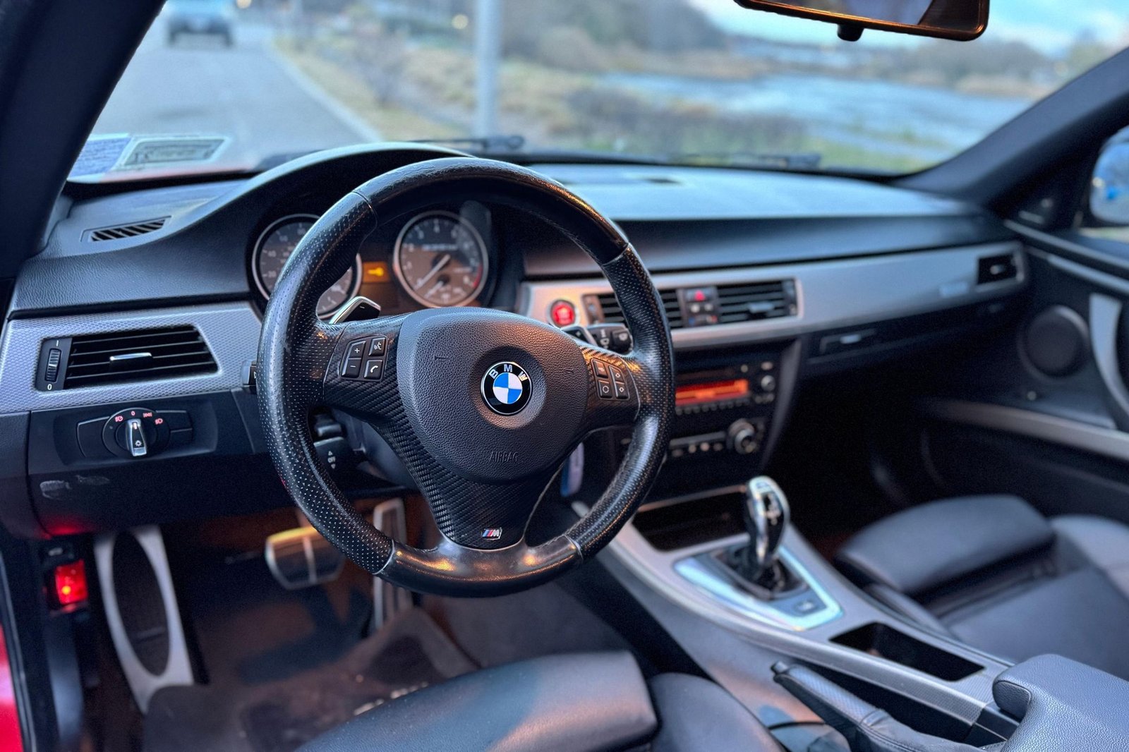 
								BMW 335is Coupe full									