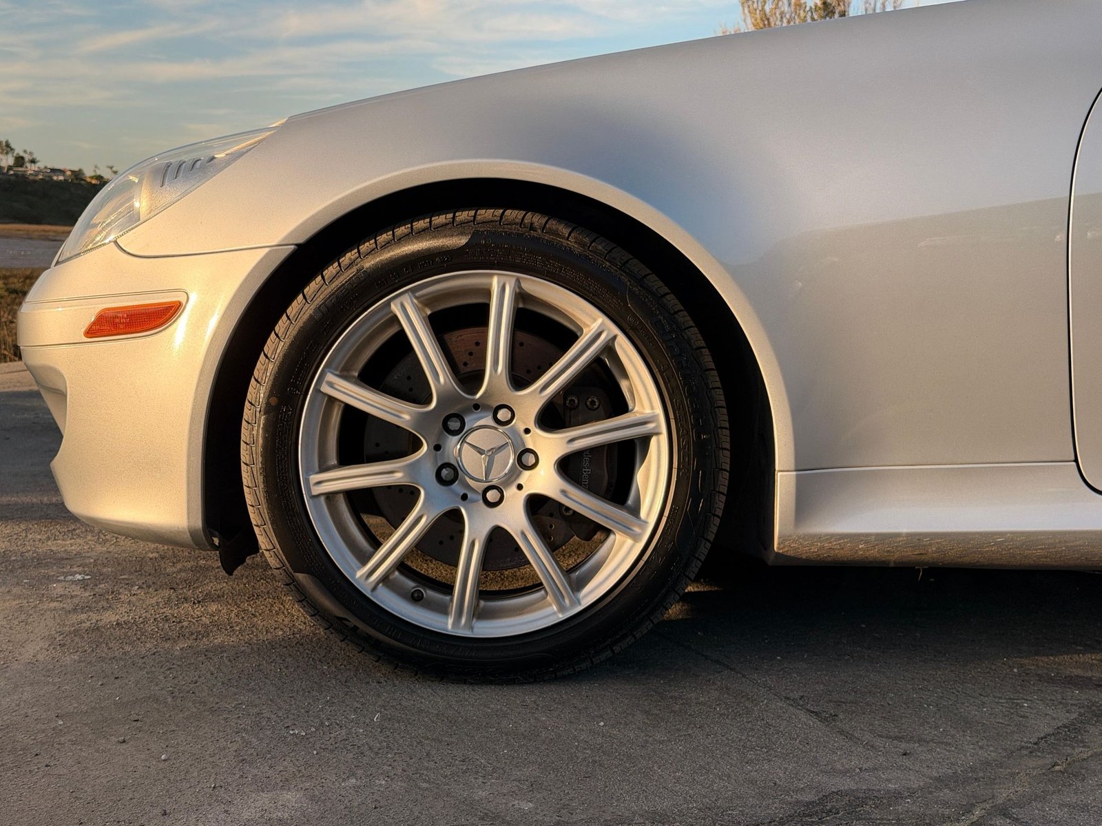 
								Mercedes-Benz SLK350 full									