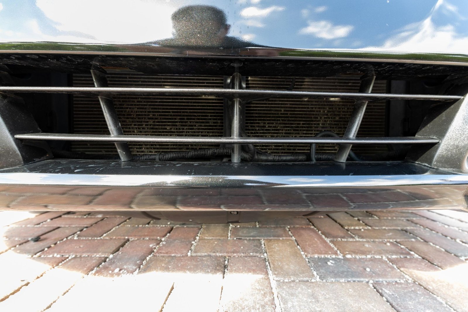 
								Hyundai Genesis Coupe 3.8 Track full									