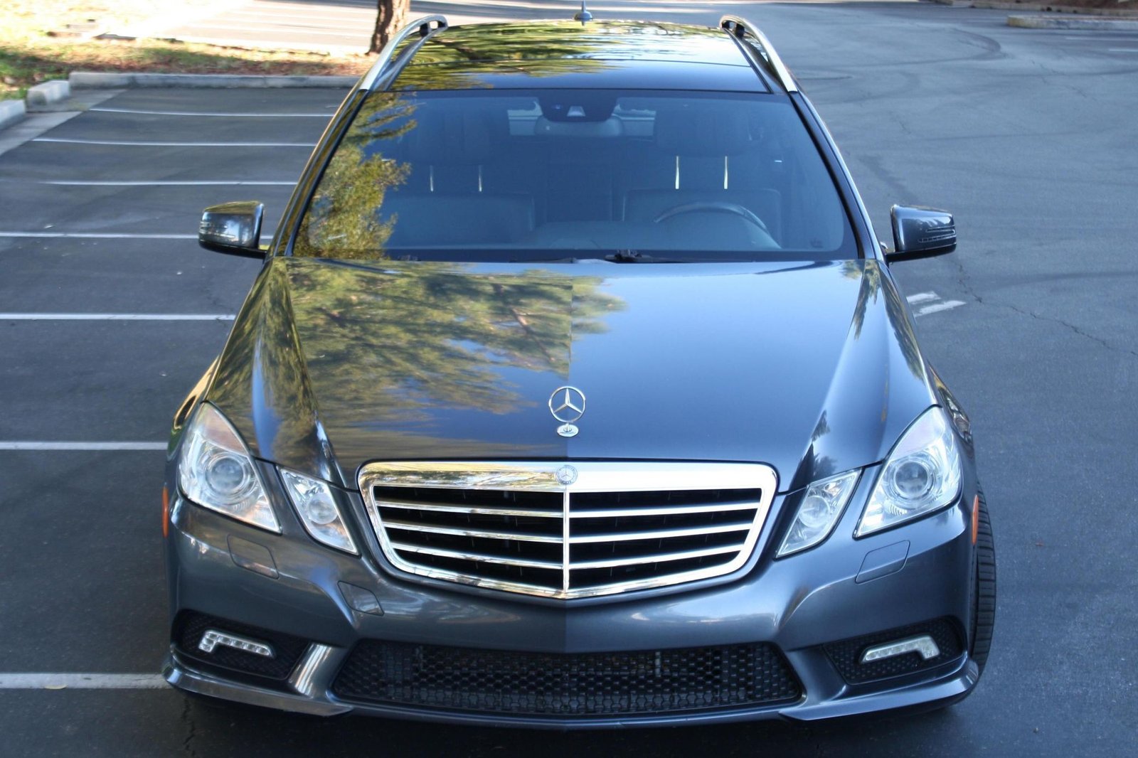 
								Mercedes-Benz E350 4Matic Wagon full									