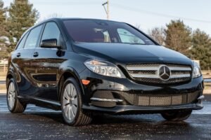 Mercedes-Benz B250e