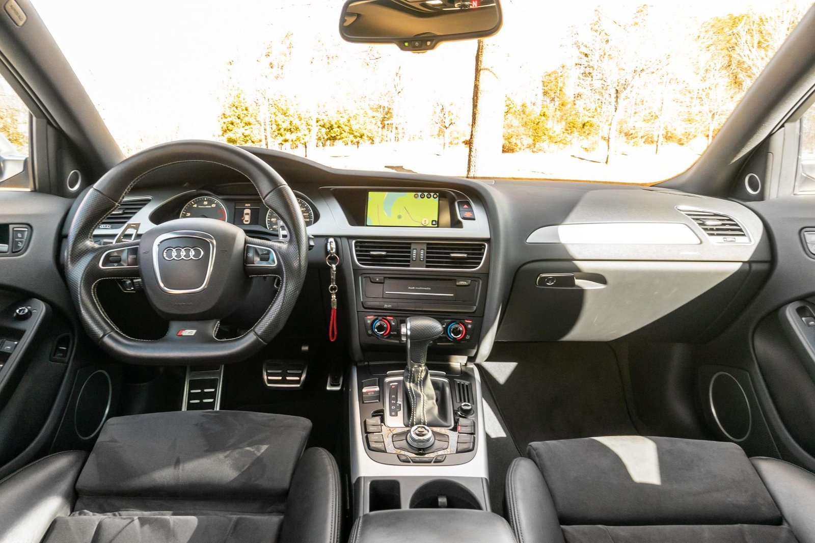 
								Audi S4 Premium Plus full									